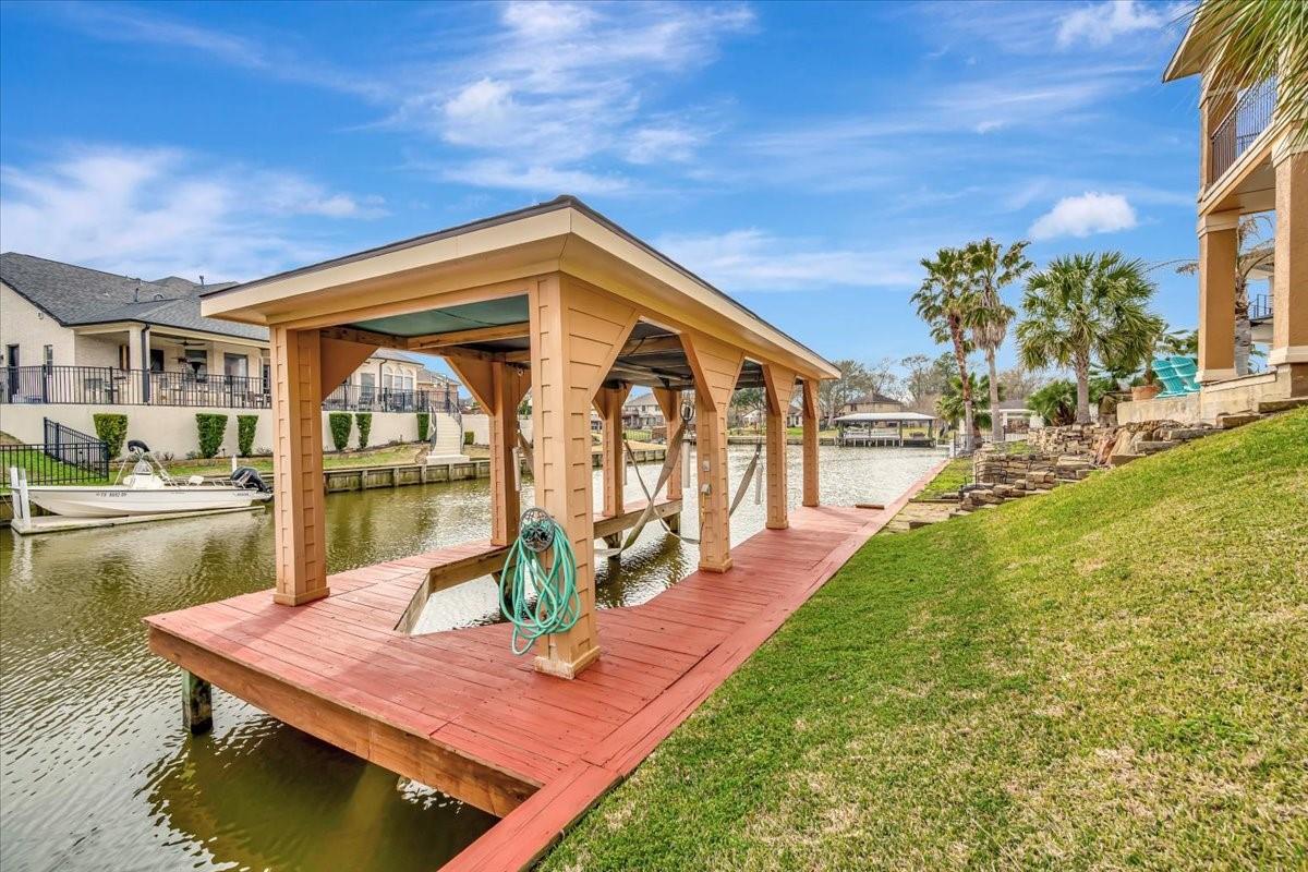 2417 Blue Canoe Court