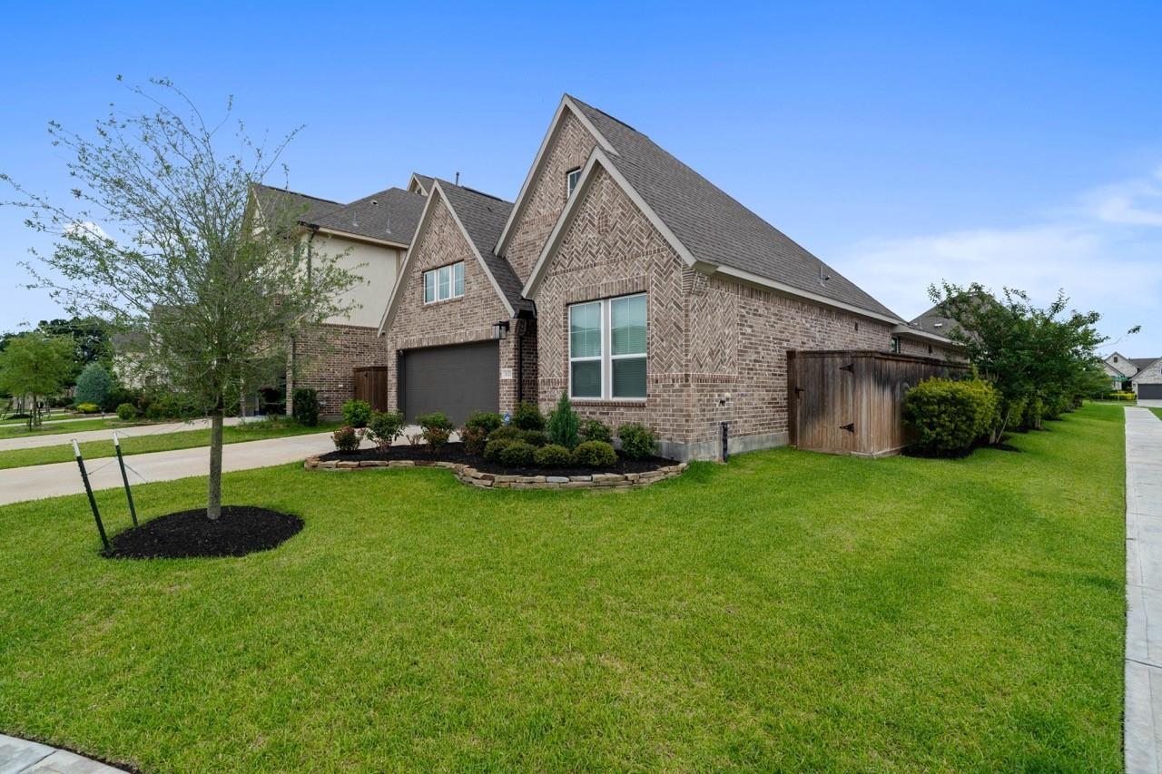 26323 Hunter Lane