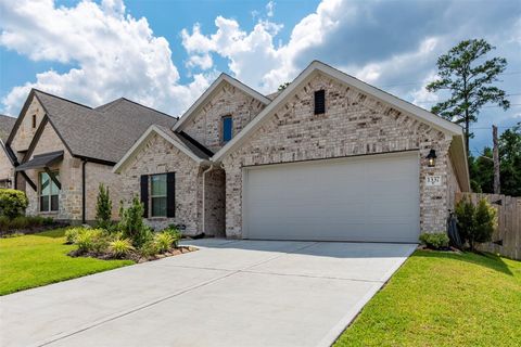 Photo of 1337 Lakeside Creek Road, Magnolia, TX 77354 (MLS # 98739319) Photo of 1337 Lakeside Creek Road, Magnolia, TX 77354 (MLS # 98739319)