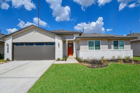 Photo of 3631 Finn Landing Lane, Missouri City, TX 77459 (MLS # 47243744)