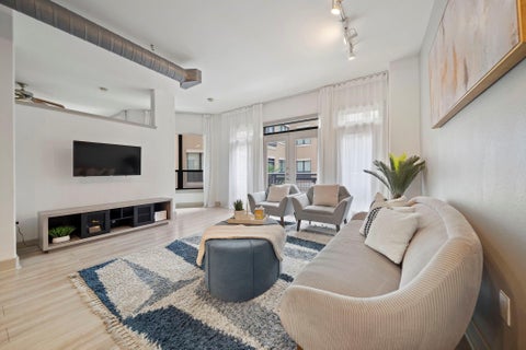 Photo of 1901 Post Oak Boulevard #2504, Houston, TX 77056 (MLS # 6345707)