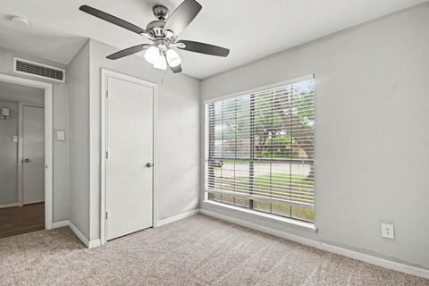 Tiny photo for 6834 Gettysburg Drive, Richmond, TX 77469 (MLS # 44988362)