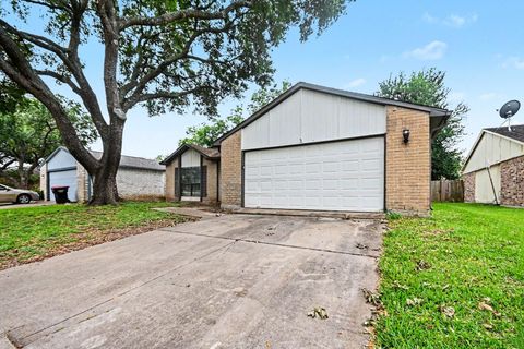 Photo of 6834 Gettysburg Drive, Richmond, TX 77469 (MLS # 44988362)