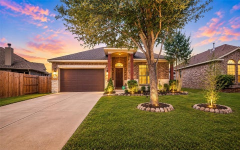 Homes For Sale - 18322 Redoak Manor Lane<br/> Cypress, TX 77433