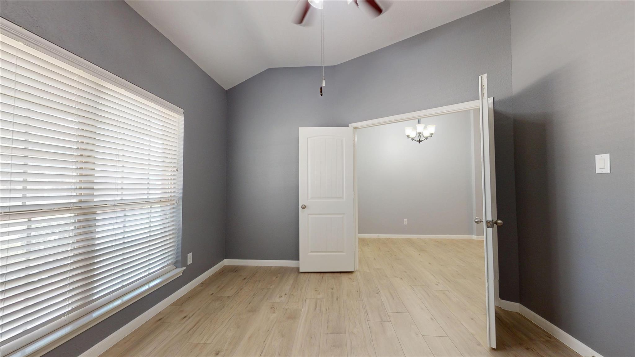 18322 Redoak Manor Lane