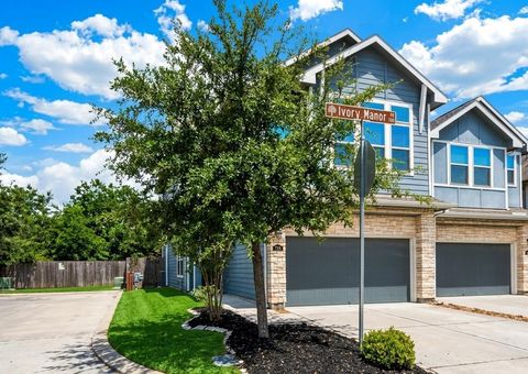 Photo of 708 Ivory Manor Drive, Houston, TX 77018 (MLS # 77519256)