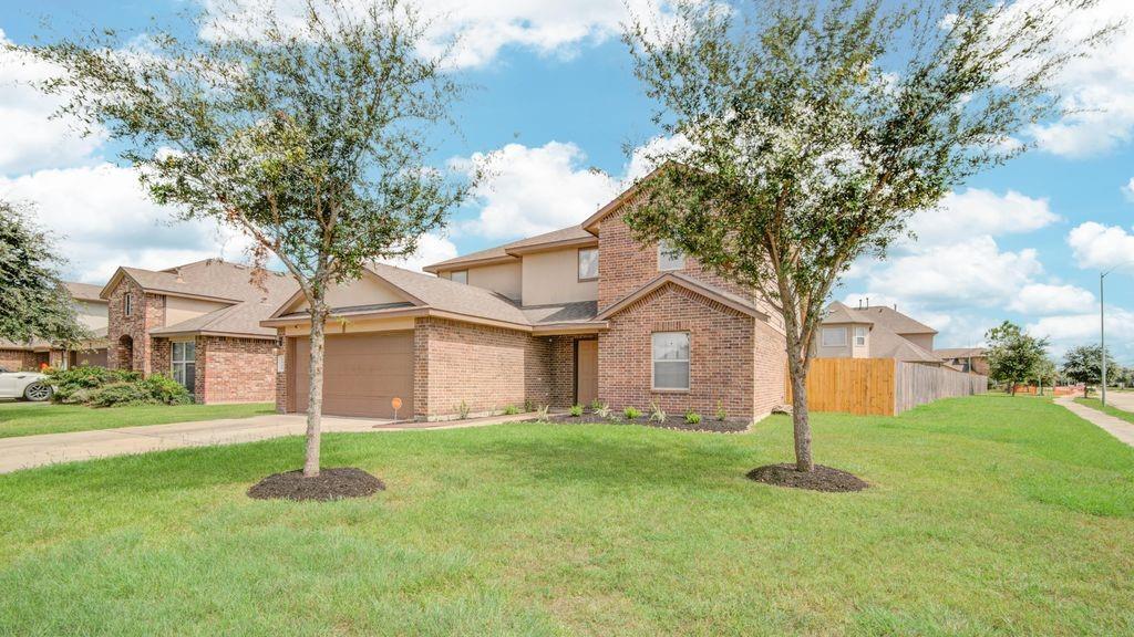 9919 Shimmering Lakes Drive