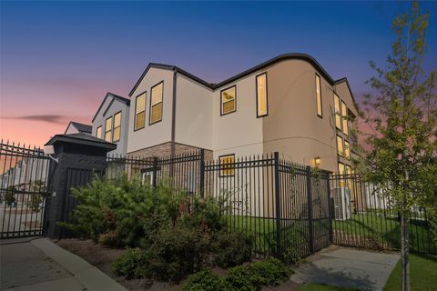 2941 El Fenice Lane Houston TX 77057