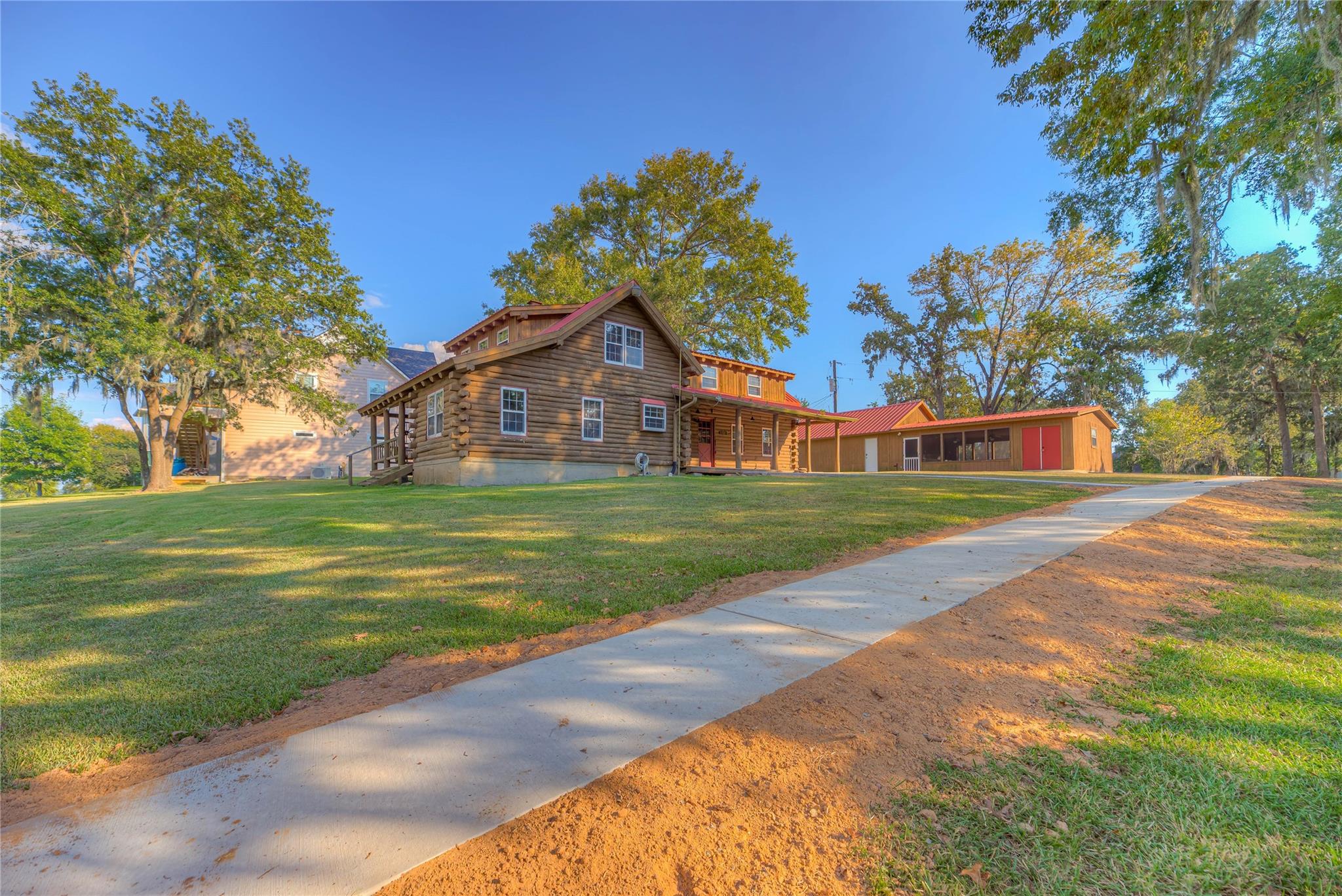 Livingston, Texas, 77351, United States, 3 Bedrooms Bedrooms, ,3 BathroomsBathrooms,Residential,Active,1961912