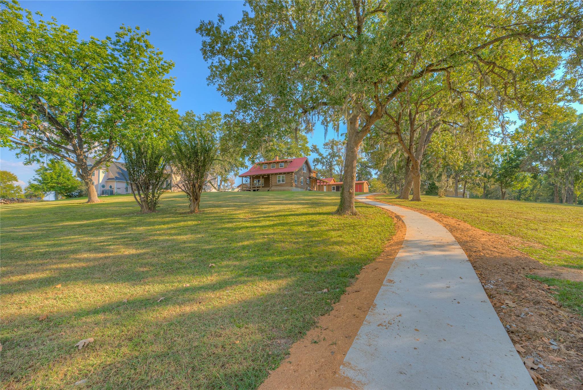 Livingston, Texas, 77351, United States, 3 Bedrooms Bedrooms, ,3 BathroomsBathrooms,Residential,Active,1961912