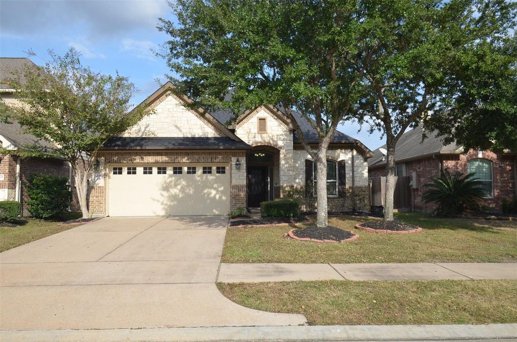 Photo of 24119 Haywards Crossing Lane, Katy, TX 77494 (MLS # 49569492)