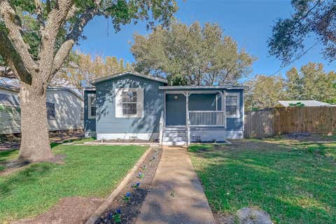 Photo of 604 Ruth Street, Baytown, TX 77520 (MLS # 82364572)