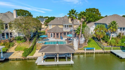 Photo of 2525 Breaux Trace, Seabrook, TX 77586 (MLS # 90381938)