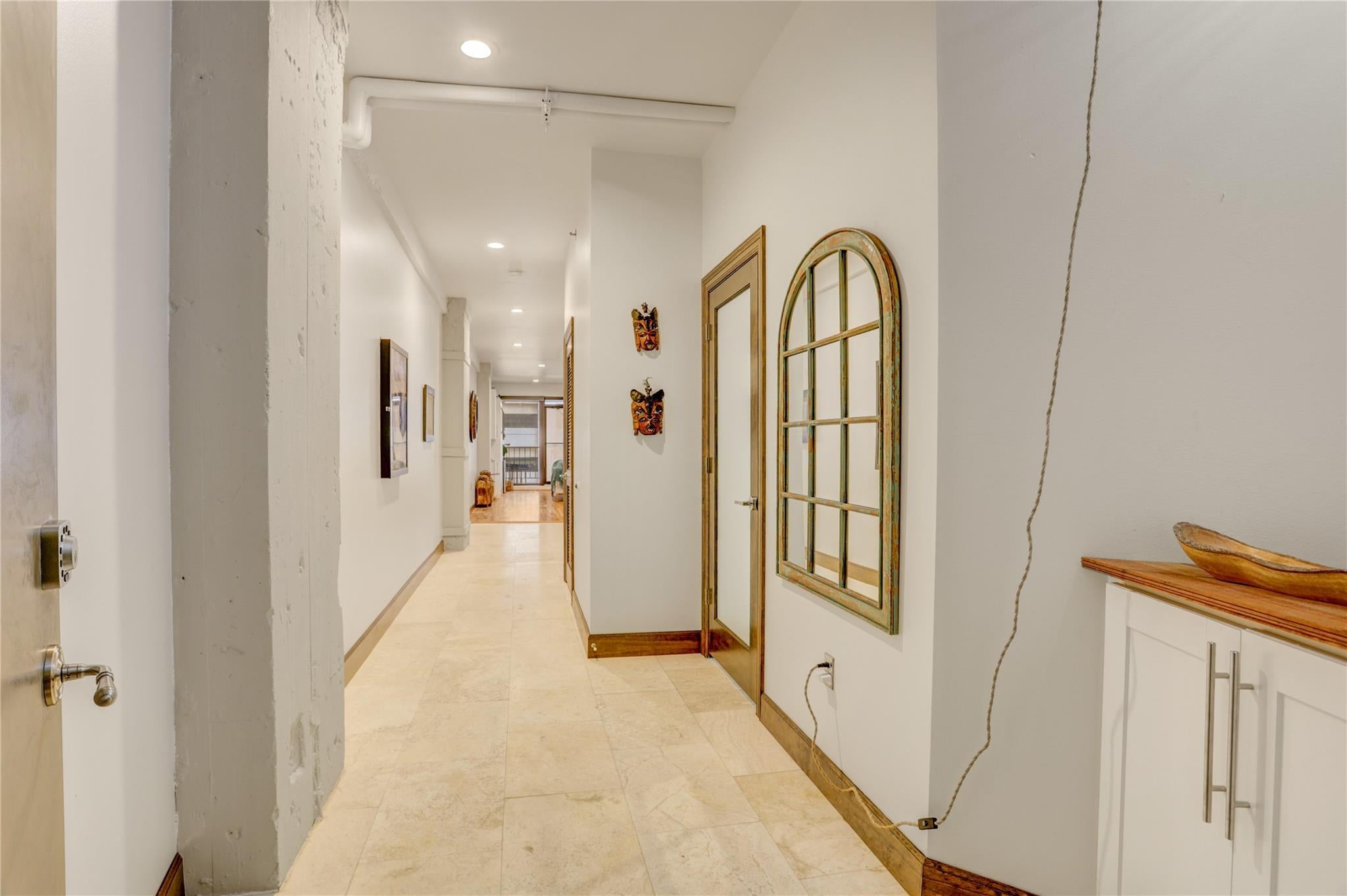 917 Main Street 305