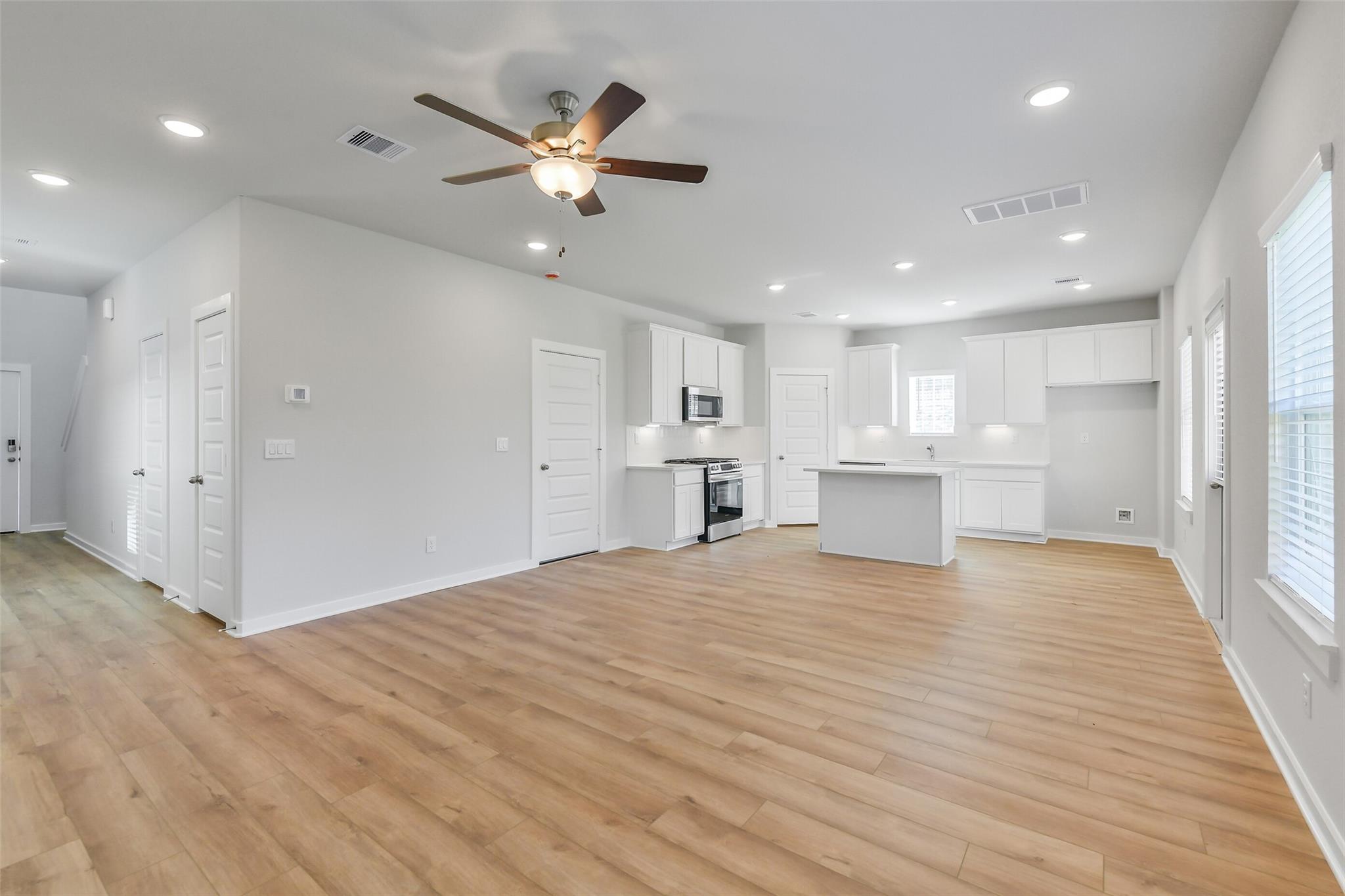 20 Courageous Side Way