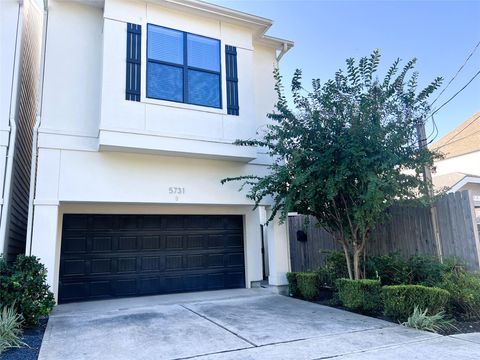 Photo of 5731 Larkin Street #B, Houston, TX 77007 (MLS # 45620577)