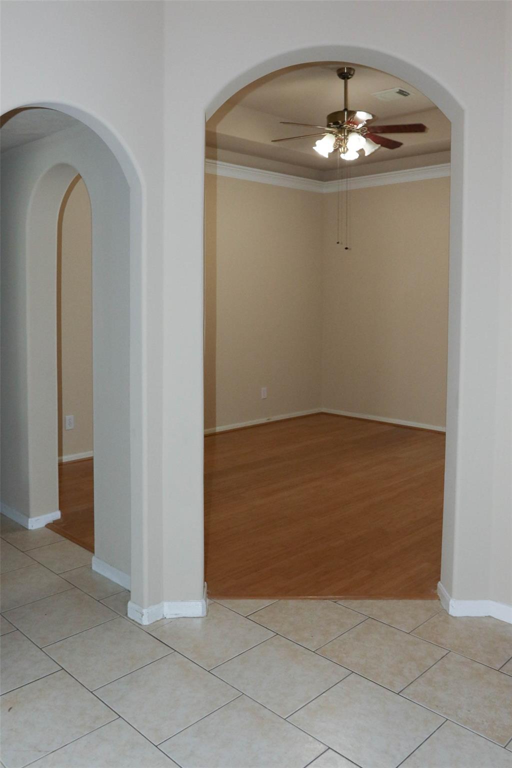 18611 Peralta Hill Lane