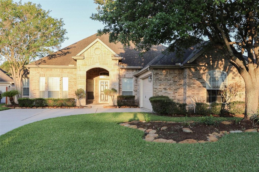 Photo of 18611 Peralta Hill Lane, Tomball, TX 77377 (MLS # 77023982)