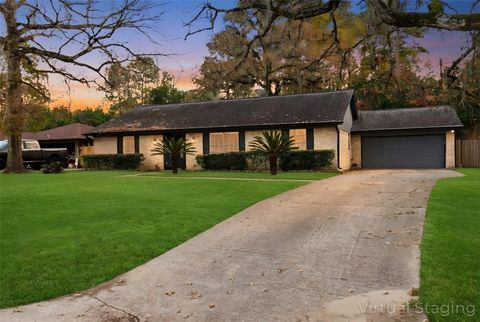 Photo of 2524 River Ridge, Conroe, TX 77385 (MLS # 87475080)