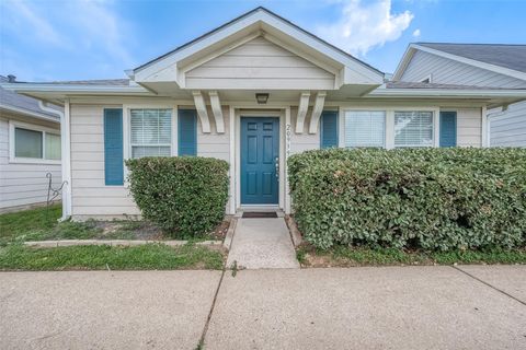 Photo of 20939 Young Meadows Way, Katy, TX 77449 (MLS # 46490046)