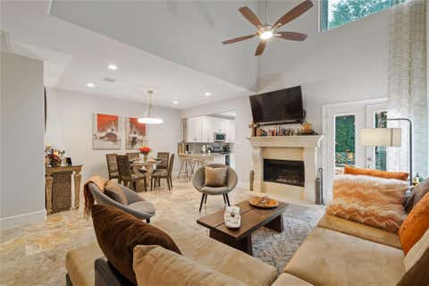 Photo of 656 N Eldridge Parkway, Houston, TX 77079 (MLS # 3579892)