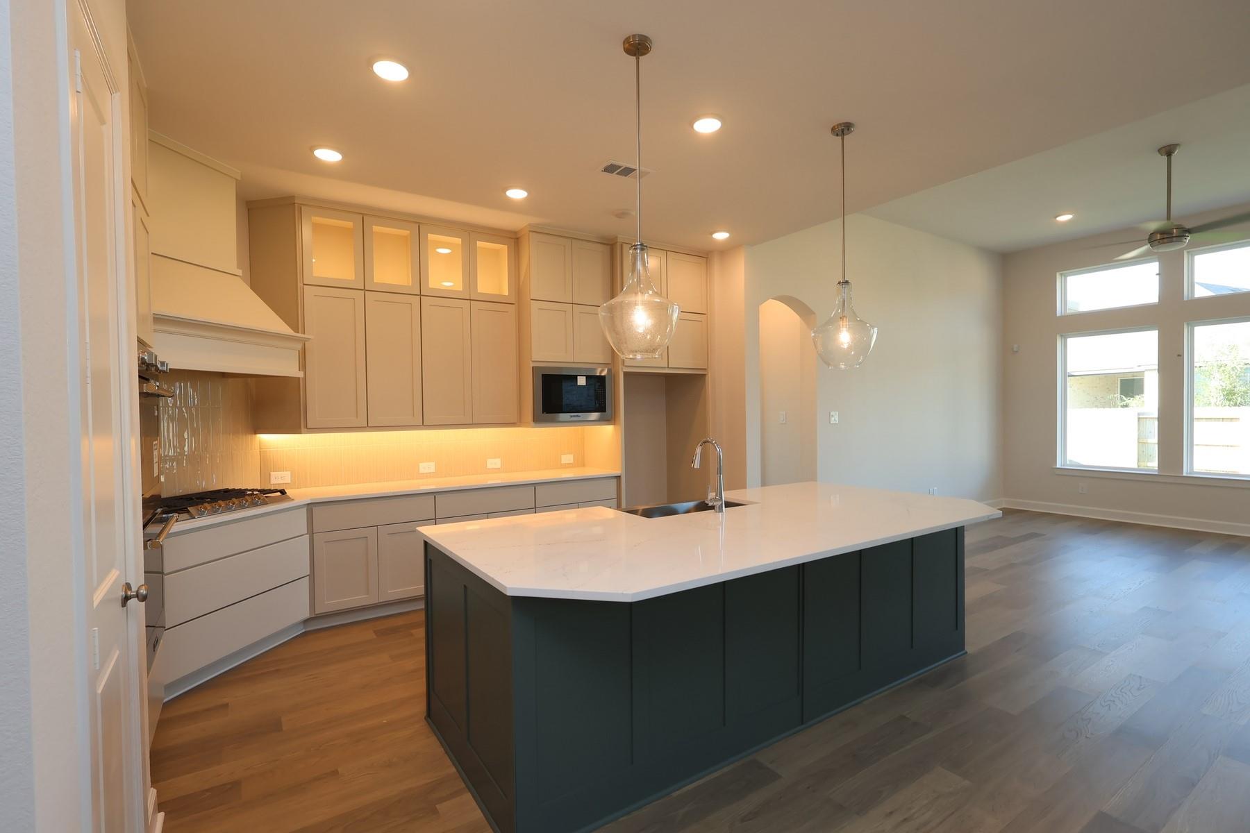 124 Silverbow Creek Way