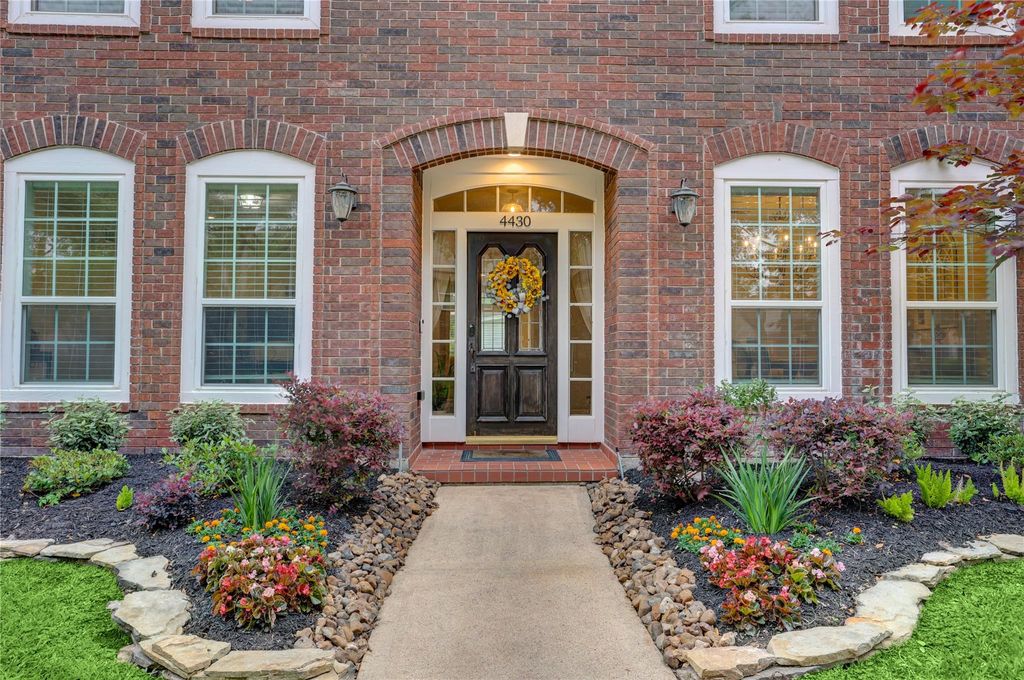 Photo of 4430 Balboa Drive, Sugar Land, TX 77479 (MLS # 20647212)