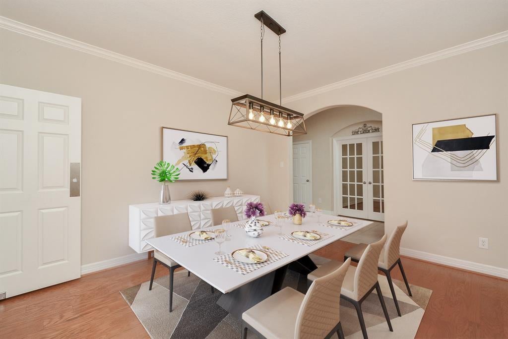 6102 Meadowstream Court