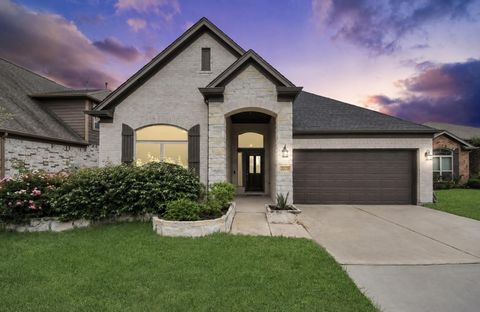 Photo of 24523 Eucalyptus Way, Spring, TX 77373 (MLS # 12869747)