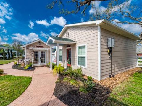 Photo of 9500 Mayfield Avenue #B, Shiro, TX 77876 (MLS # 33709295)