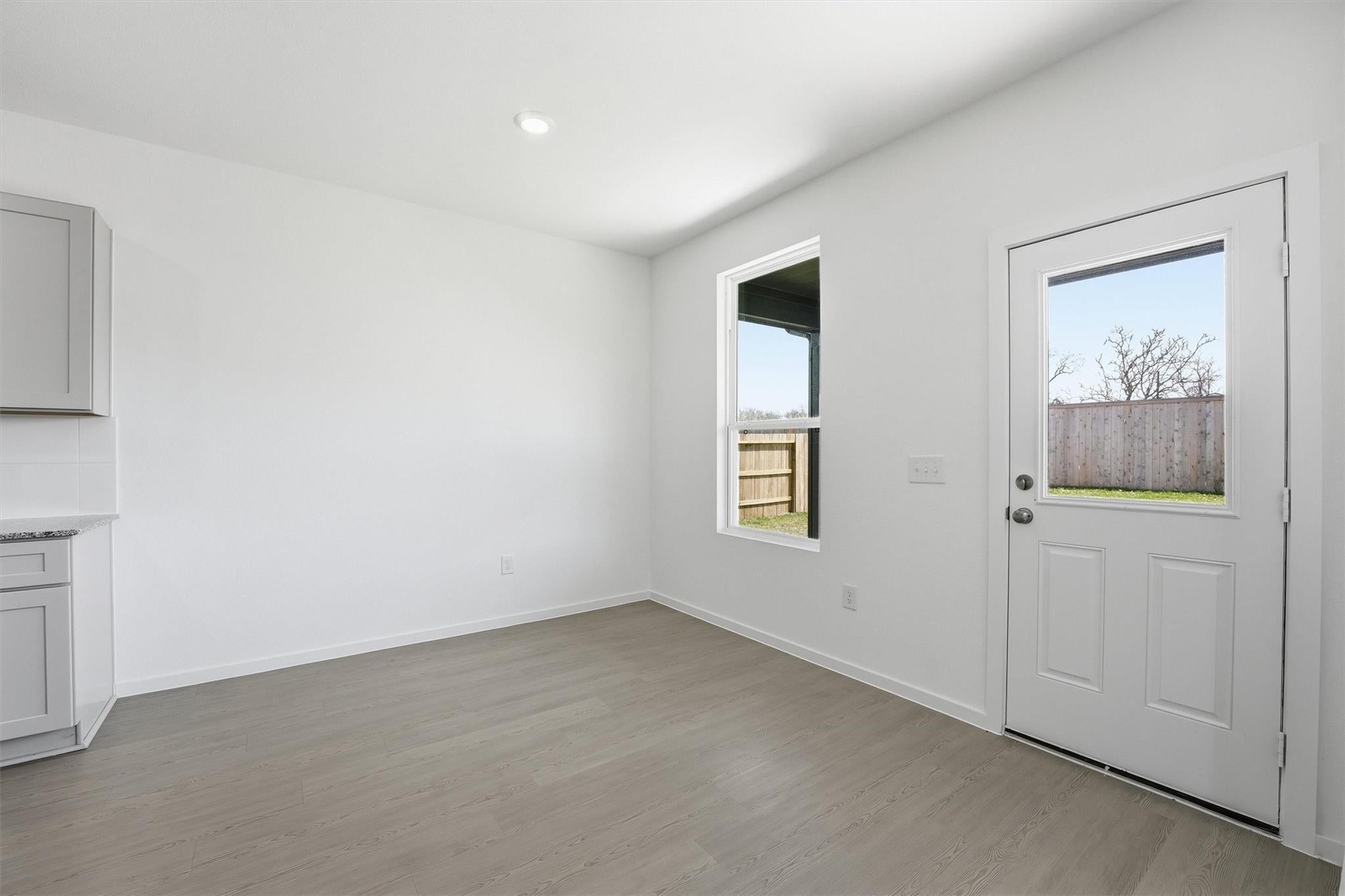 6814 Bens Landing