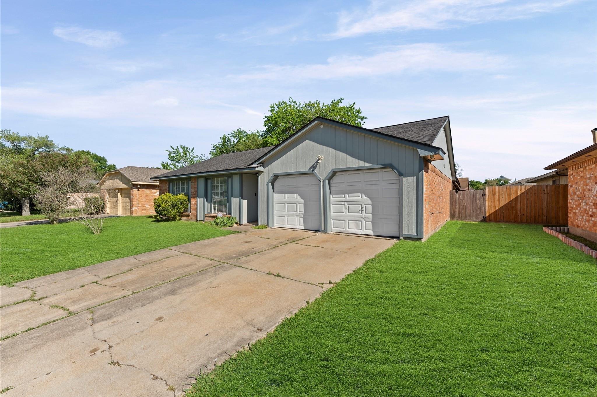1810 Green Star Drive