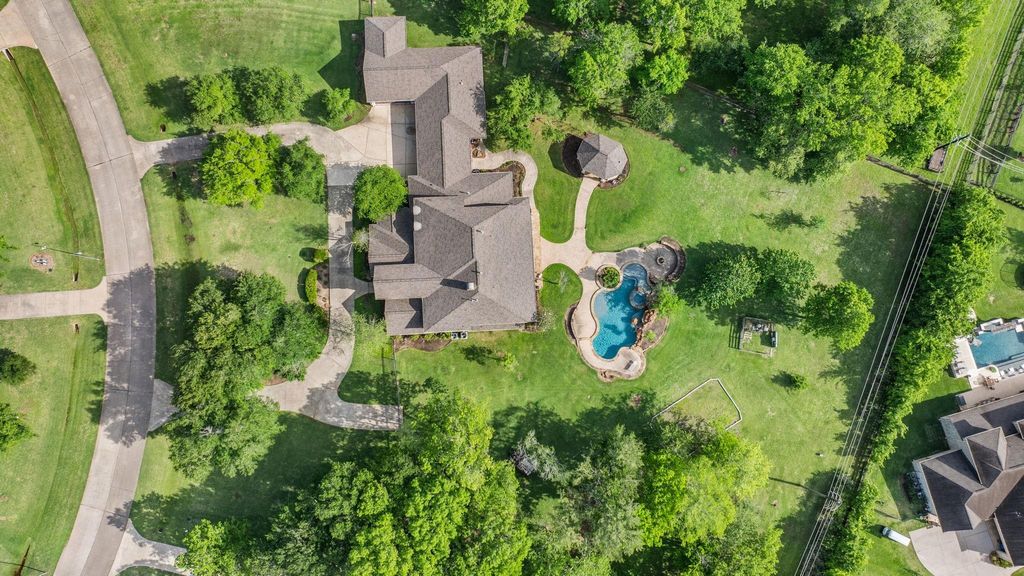 Photo of 3407 Woodbine Drive, Fulshear, TX 77441 (MLS # 49493323)