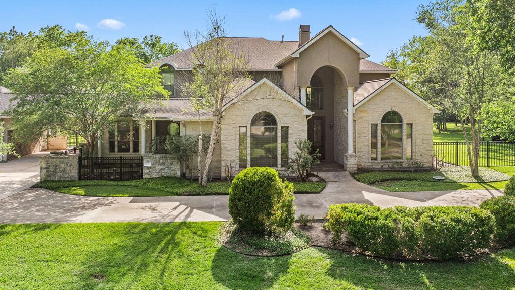 Photo of 3407 Woodbine Drive, Fulshear, TX 77441 (MLS # 49493323)