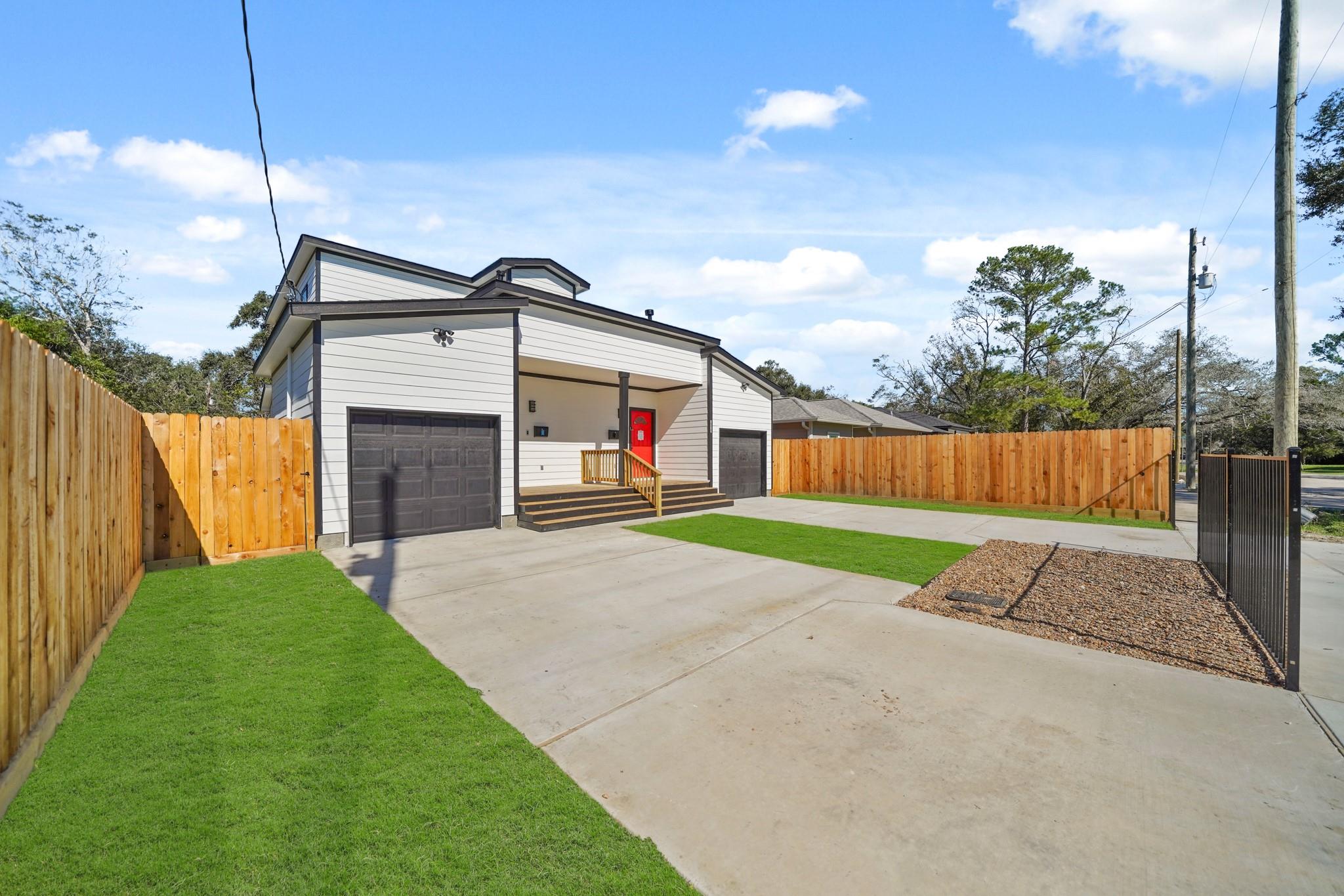 1512 W Blum Street A
