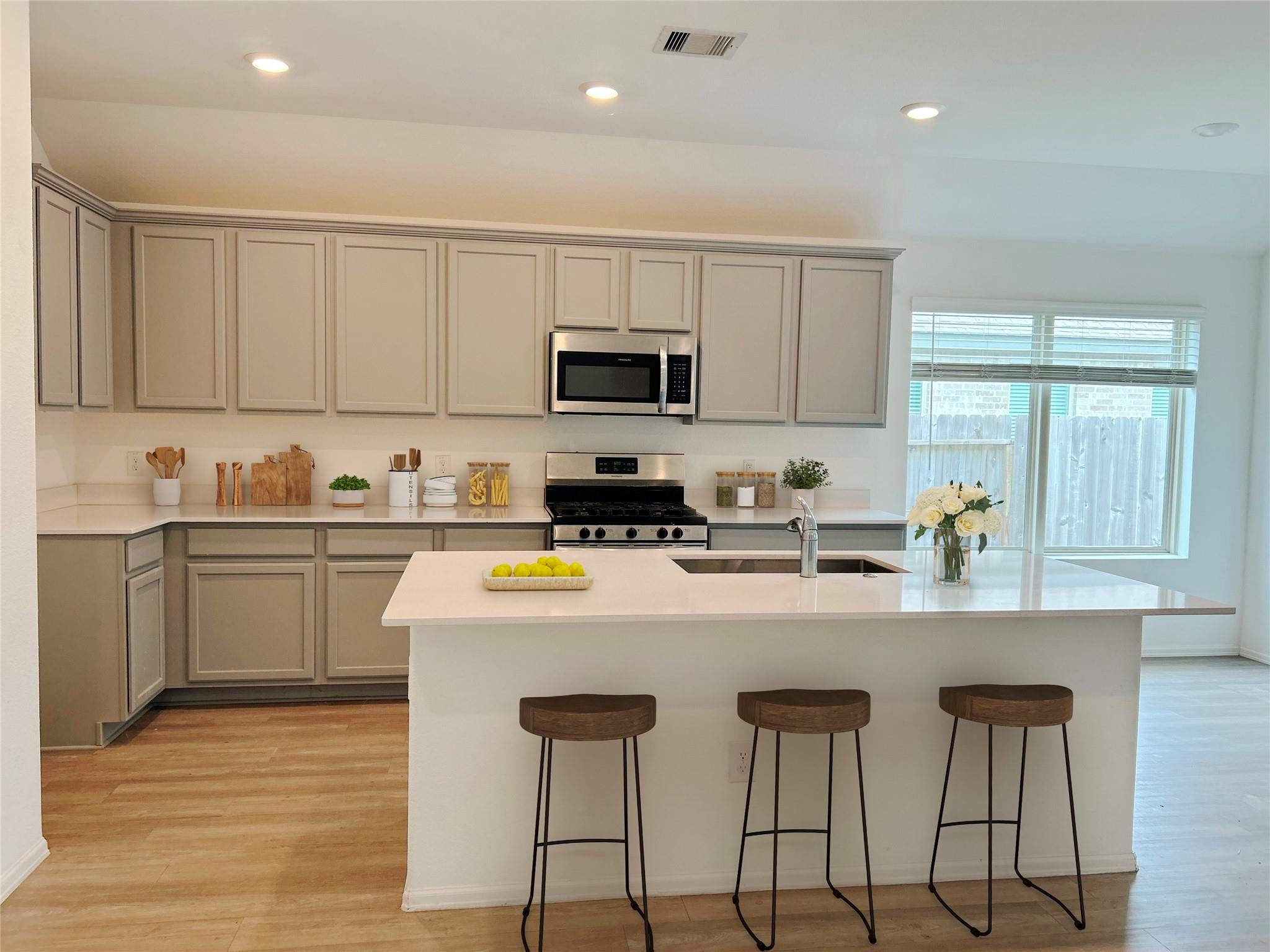 19115 Pinewood Grove Trail