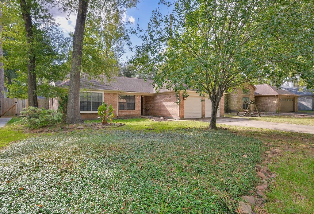 Photo of 3318 Golden Willow Drive, Kingwood, TX 77339 (MLS # 51532799)