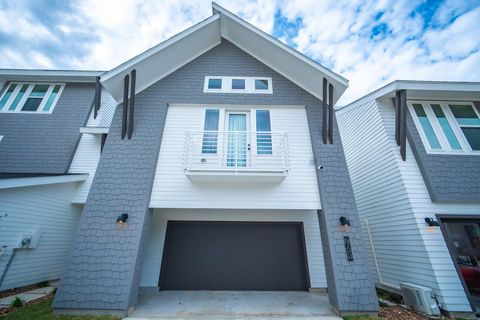 Photo of 7611 Victory Reserve Street, Houston, TX 77088 (MLS # 84620780)