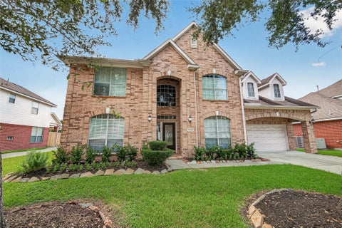 Photo of 11314 Bucks Bridge Lane, Sugar Land, TX 77498 (MLS # 23581309)