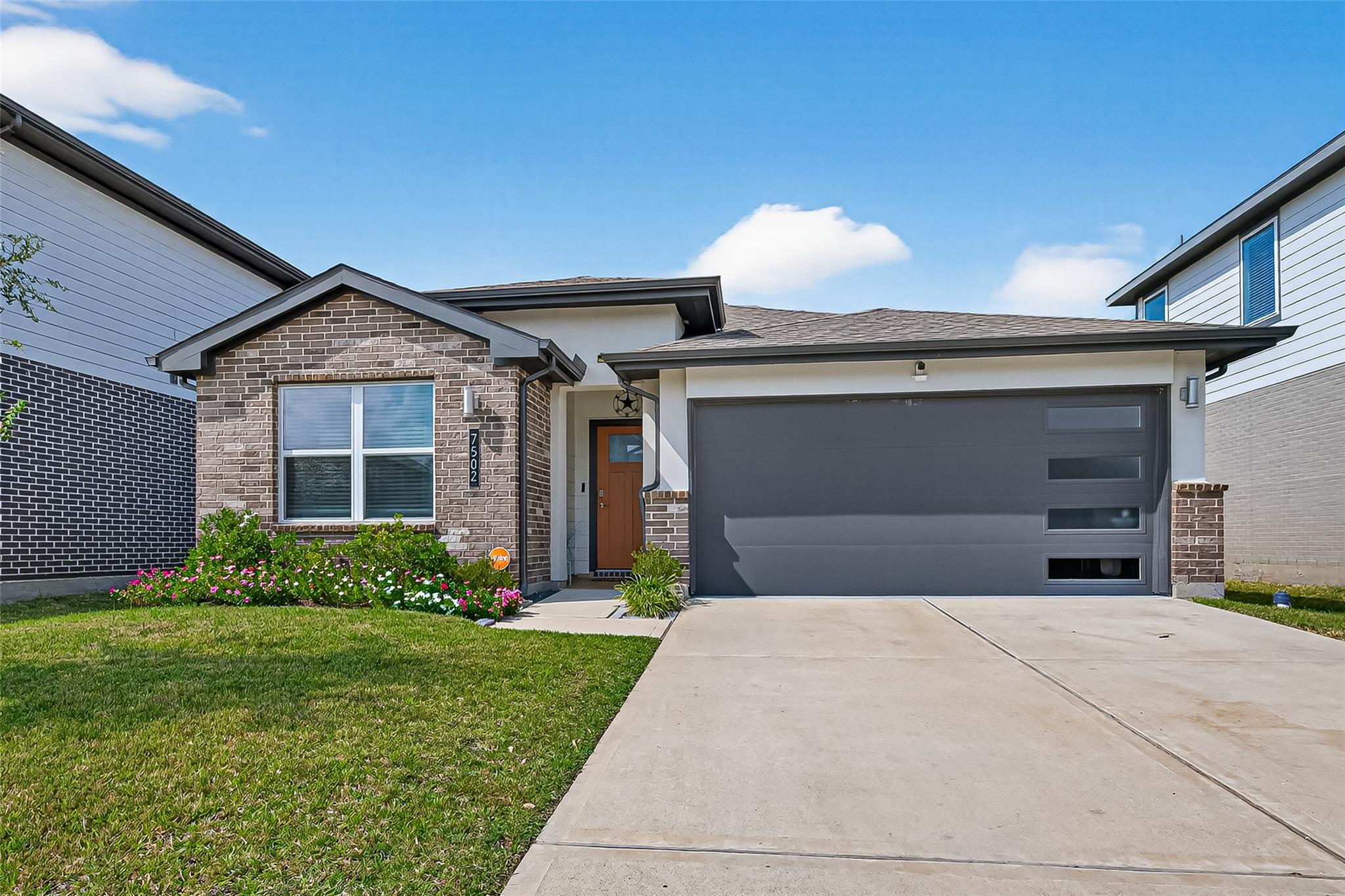 7502 Sonora Star Lane