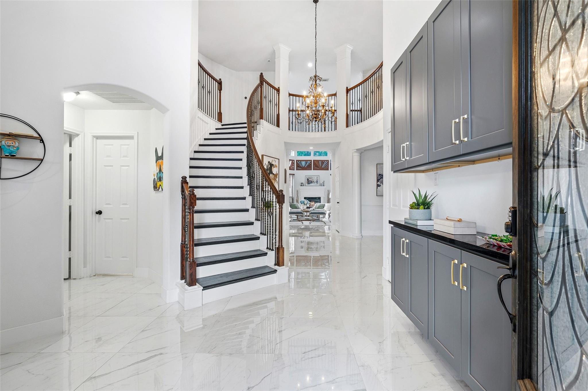 6126 Vadini Shores Lane