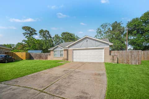 Photo of 12843 Bamboo Forest Trail, Houston, TX 77044 (MLS # 38806173)