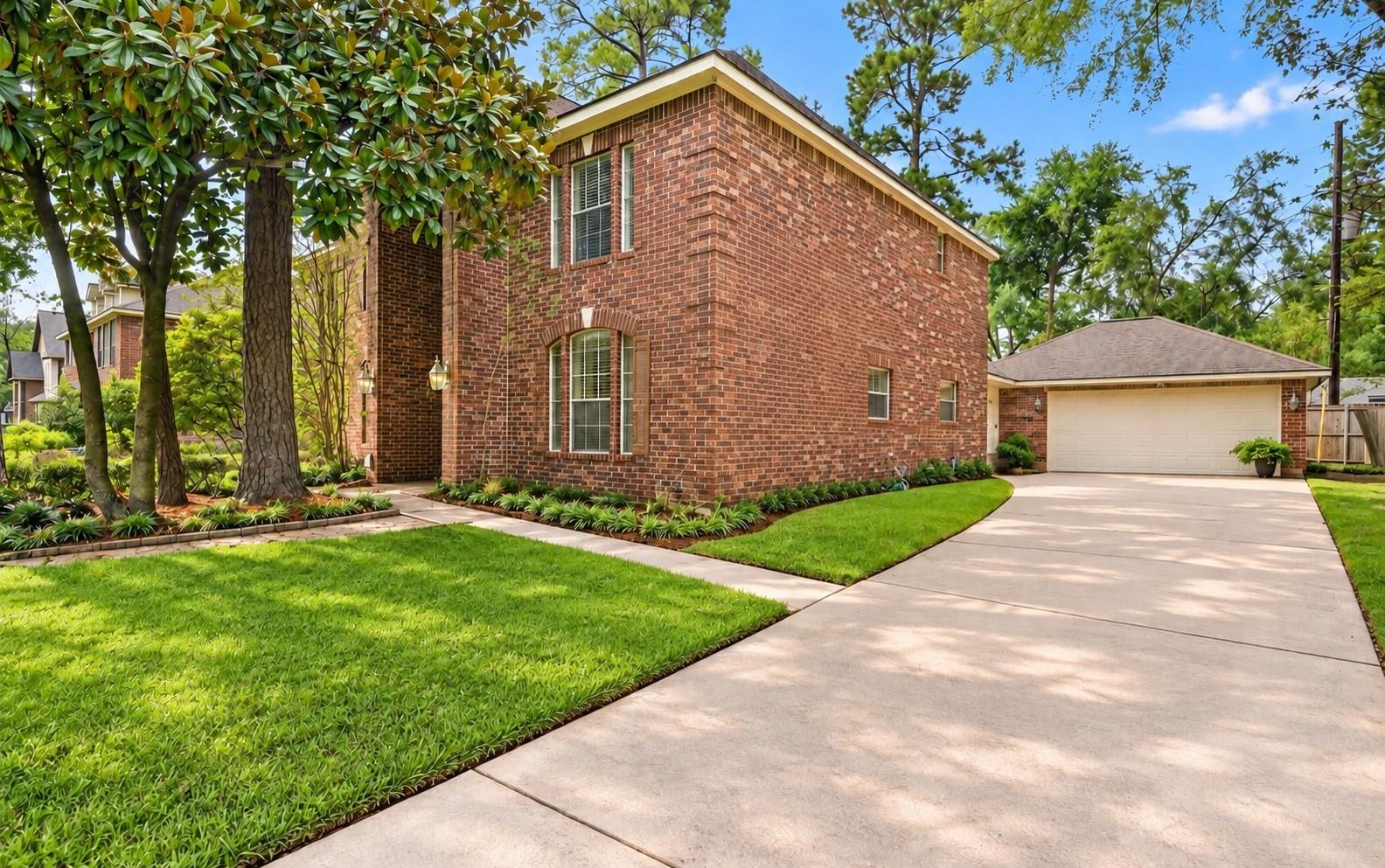 111 Pine Manor Drive