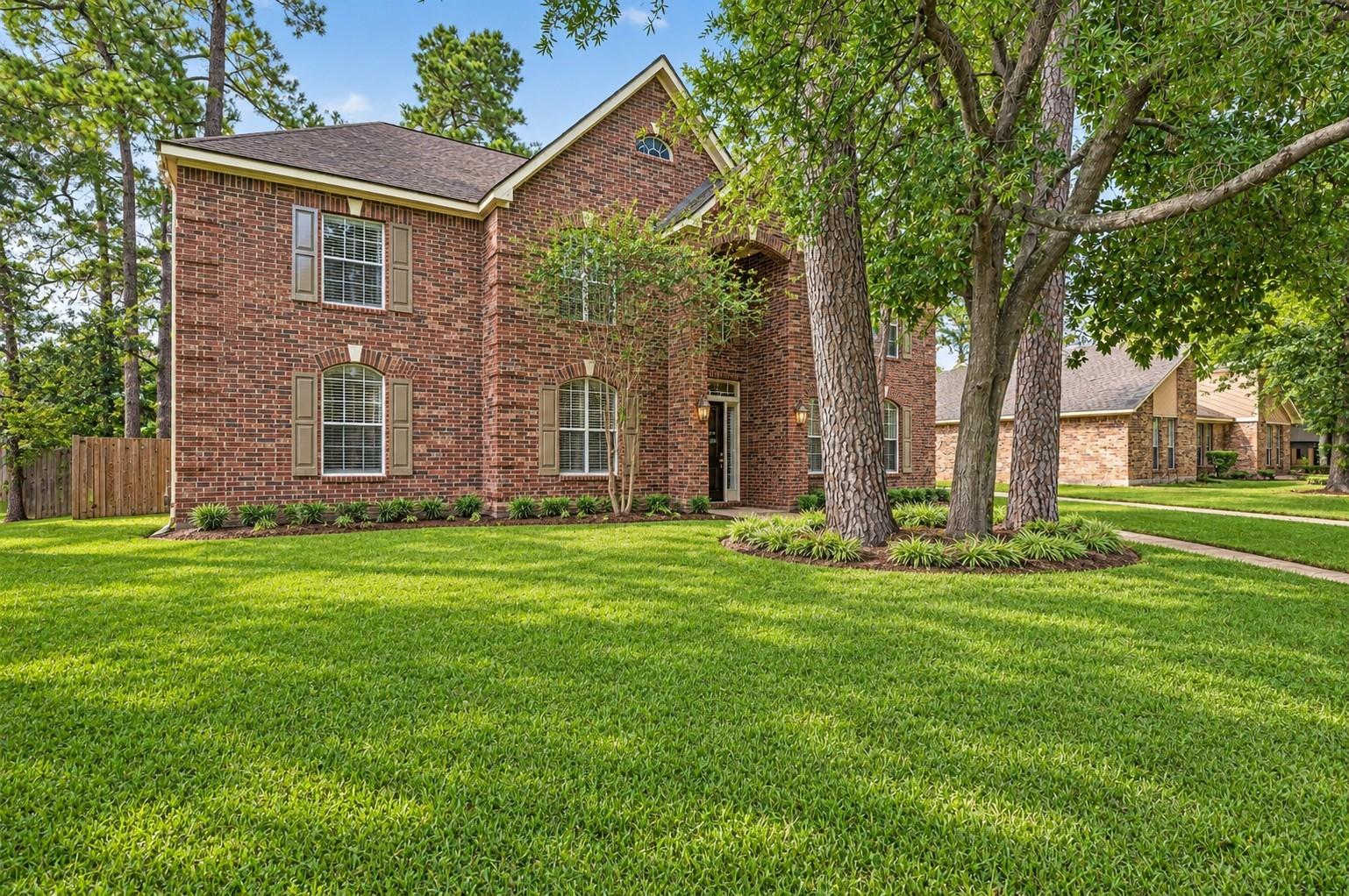 111 Pine Manor Drive