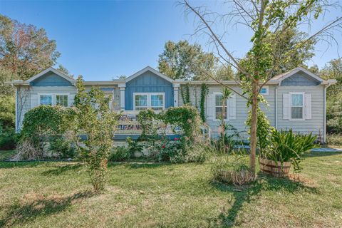 Photo of 20547 S Post Oak Boulevard #B, Fresno, TX 77545 (MLS # 63277162)