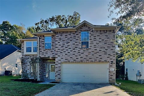 Photo of 3512 White Oak Point Drive, Conroe, TX 77304 (MLS # 94813078)