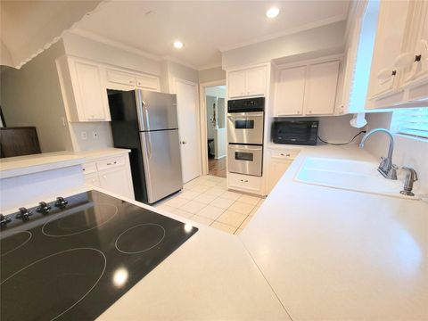 Tiny photo for 1118 Del Norte Street, Houston, TX 77018 (MLS # 98808392)