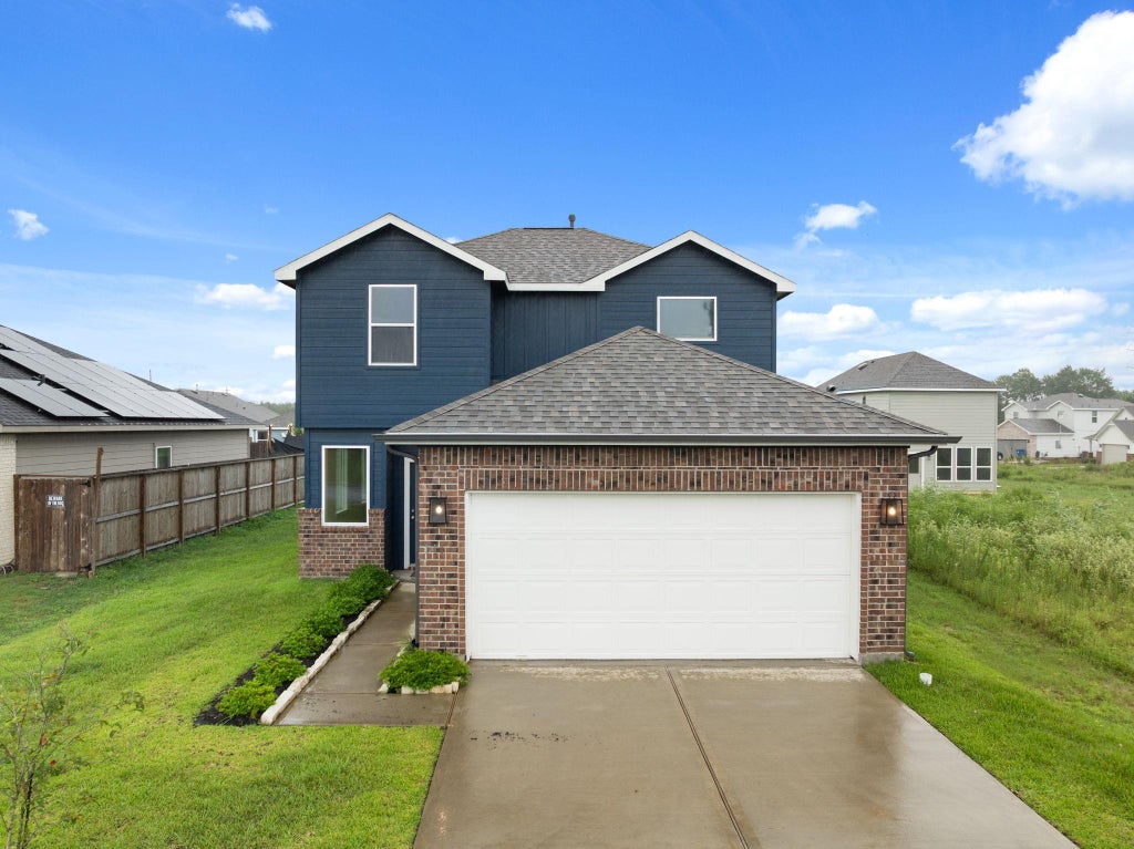 Photo of 111 County Road 5102 B, Cleveland, TX 77327 (MLS # 37347011)