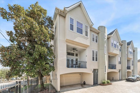 Photo of 5507 Kansas Street, Houston, TX 77007 (MLS # 77421751)