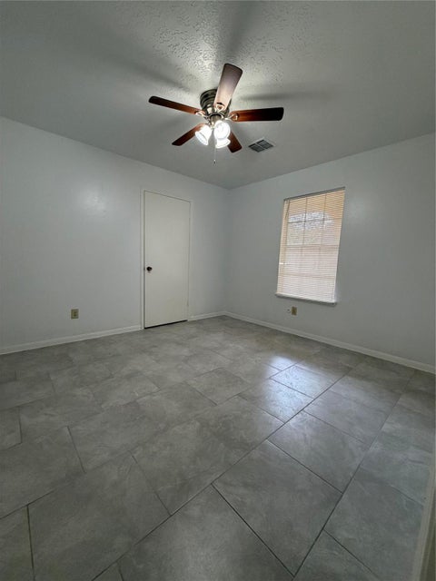 Tiny photo for 9618 S Petersham Drive, Houston, TX 77031 (MLS # 88975812)